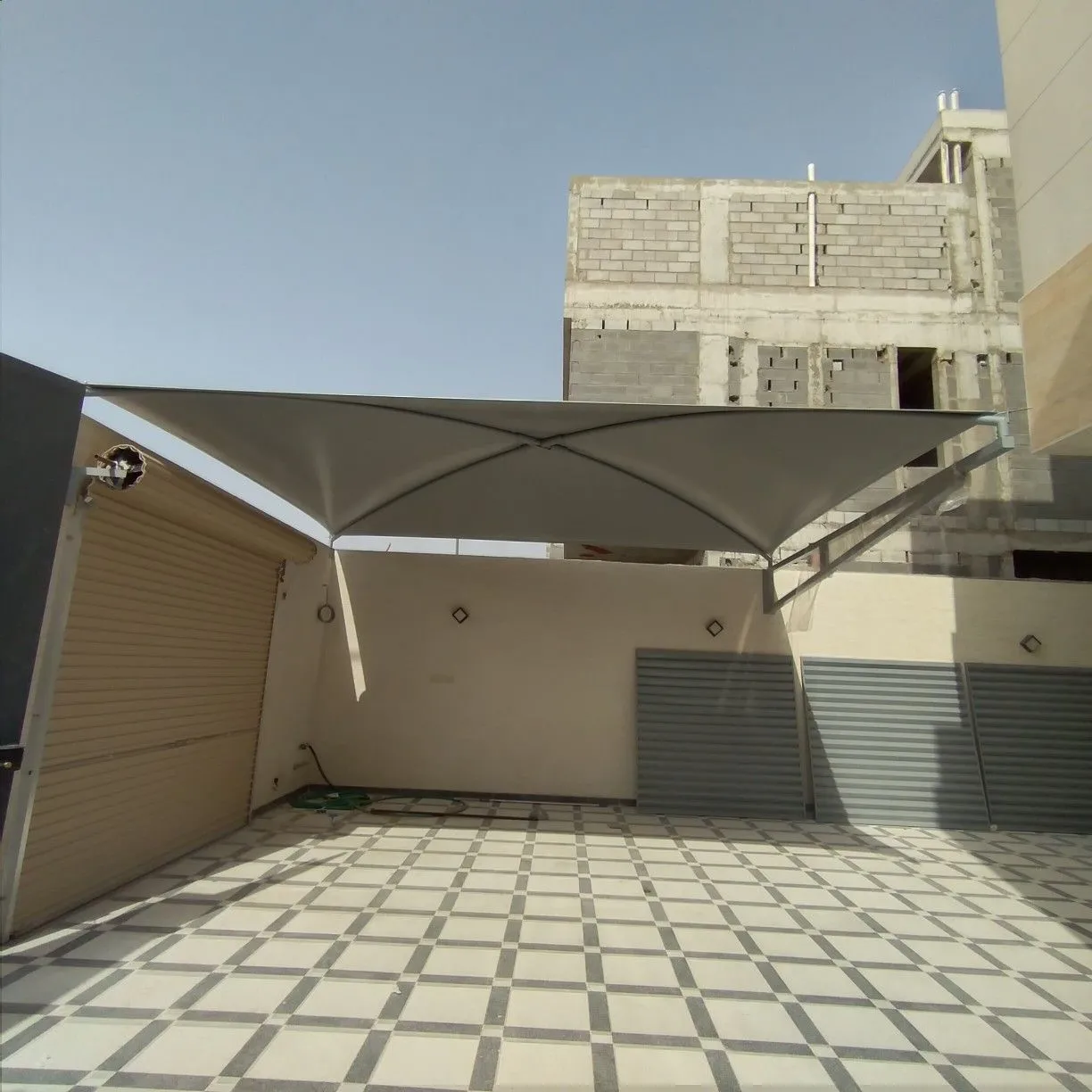 تركيب مظلات سيارات باسعار منافسة