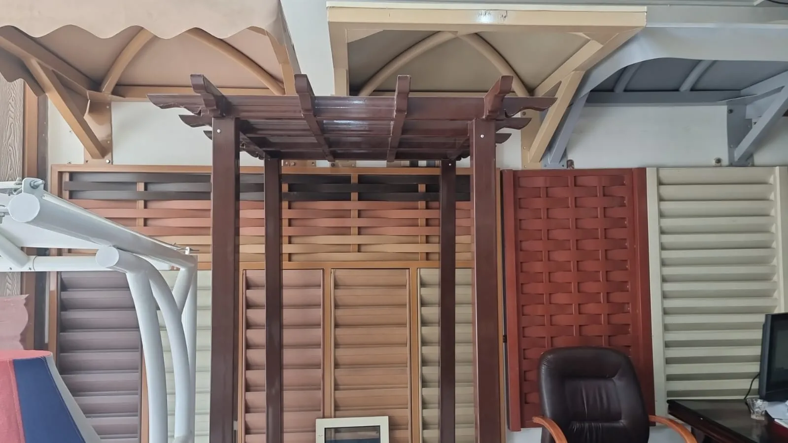 تركيب مظلات وسواتر حي ألواحه