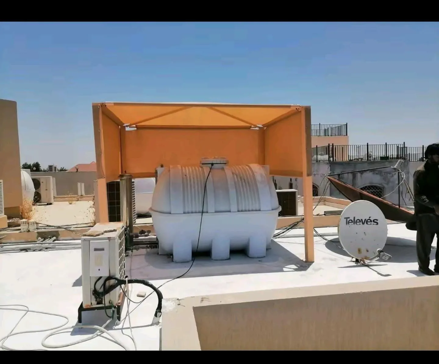 تركيب مظلات حي بن مالك بجدة