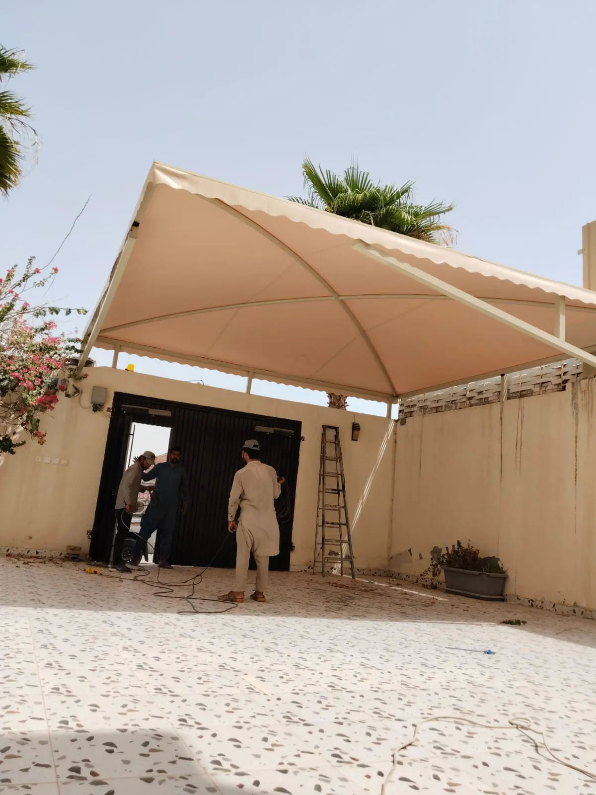 تركيب مظلات حي بن مالك بجدة