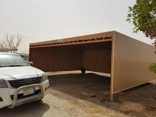 مظلات خارجية للمنازل في حي الحرزات بجدة
