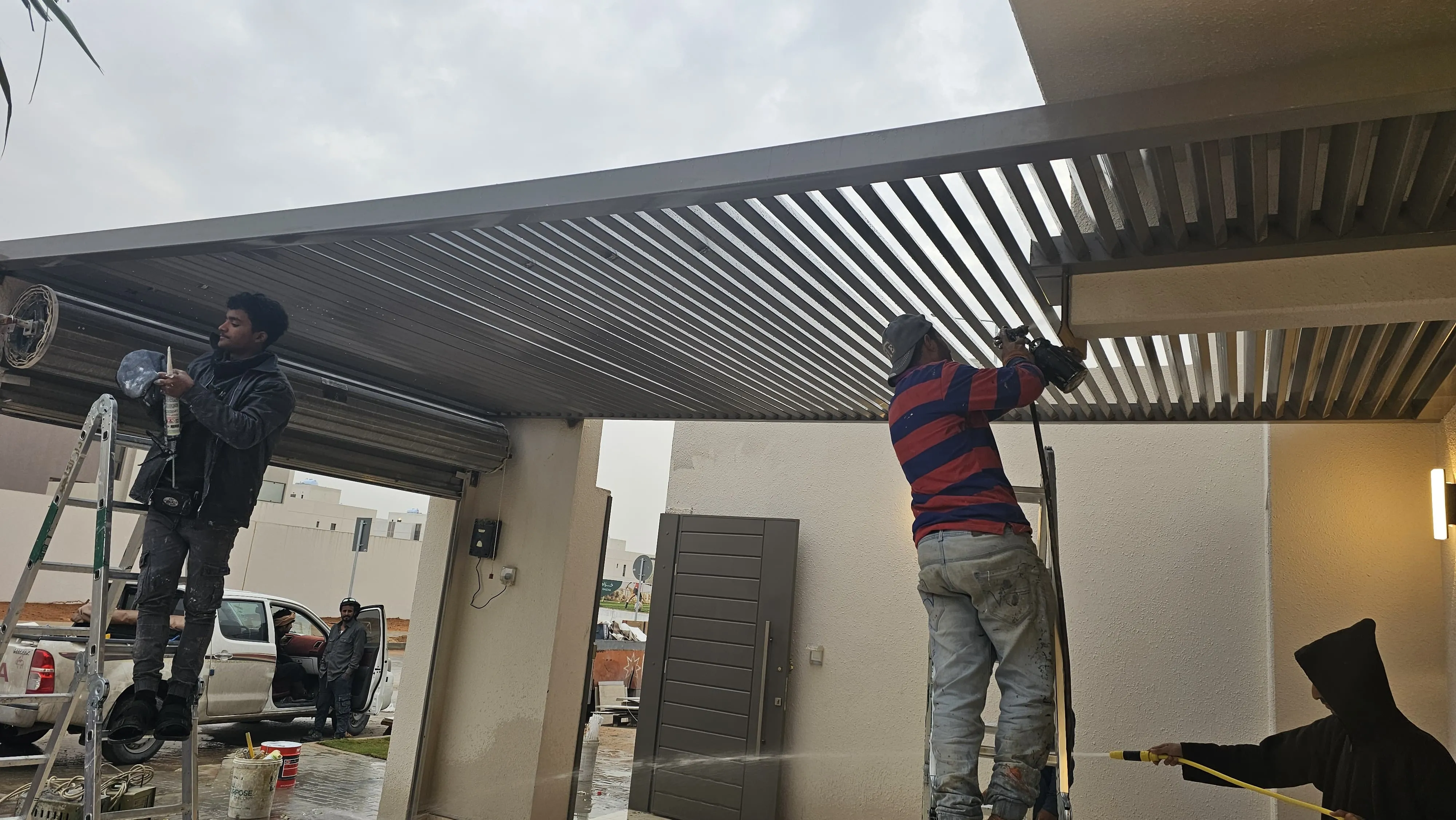 شركة تنفيذ أعمال المظلات في جدة حي الصالحية
