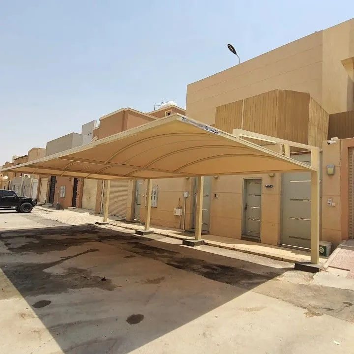 تركيب مظلات سيارات مقص ومداخل منازل جدة