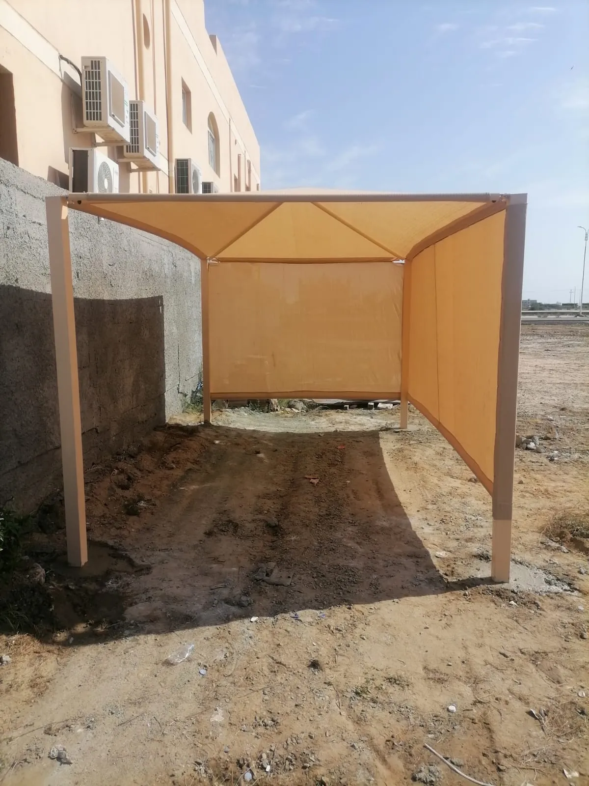 أحدث صيحات المظلات في جدة