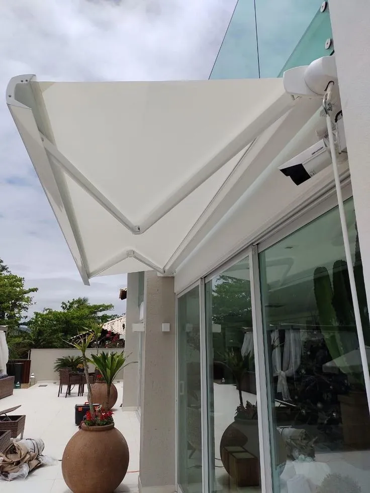 تركيب مظلات متحركة ولكسان في جدة 