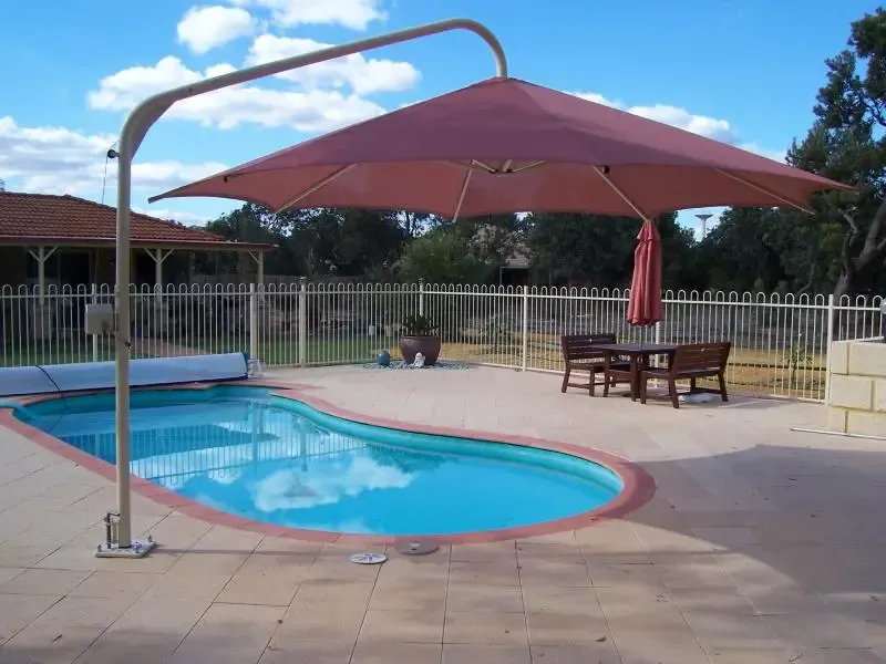 مظلات جدة مظلات مسابح جدة