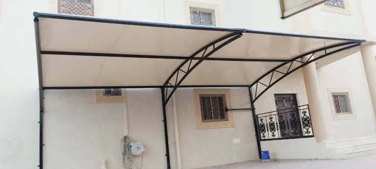 مظلات وجلسات حديثه ل2026 في جدة