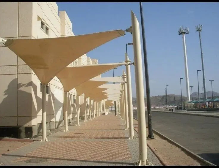تركيب مظلات شد إنشائي – تصميمات عصرية ومتينة حسب الطلب بجدة