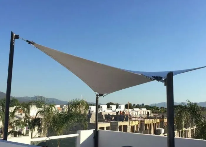 تركيب مظلات شد إنشائي – تصميمات عصرية ومتينة حسب الطلب بجدة