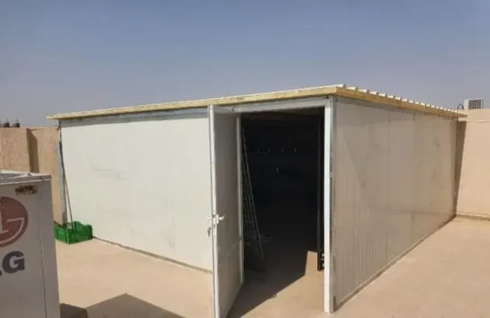 تصميم ملحق خارجي صغير بشمال جدة