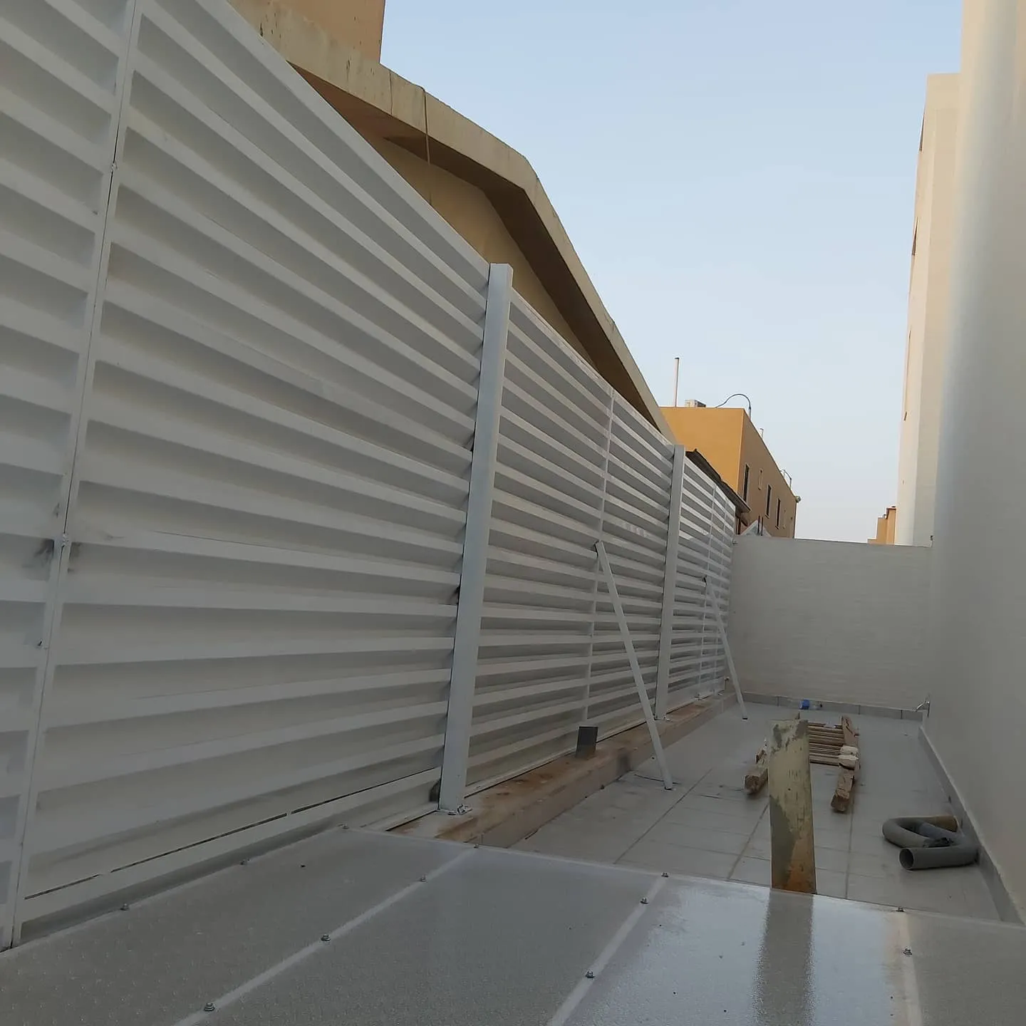 تركيب سواتر لأحواش الفلل والمنازل والاستراحات جدة