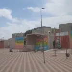 مظلات تغطية ساحات المدارس في حي الصفوة بجدة 