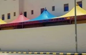 مظلات تغطية ساحات المدارس في حي الصفوة بجدة 