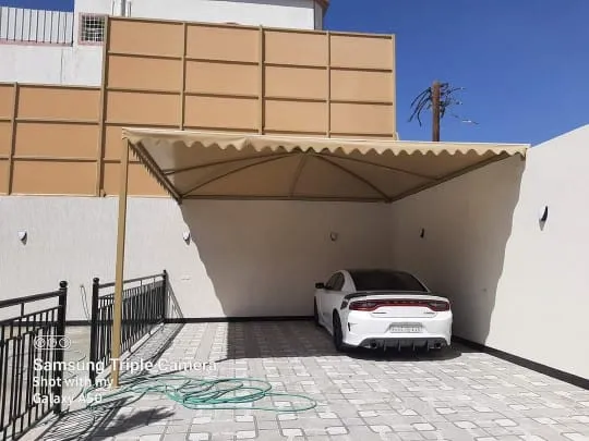 تركيب مظلات حي الحمراء: الحل الأمثل لحماية المساحات المفتوحة