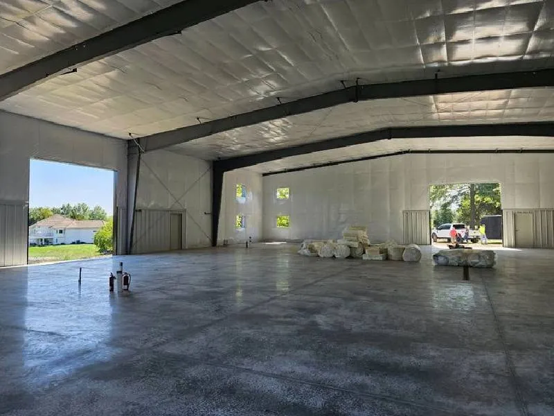 أسعار الهناجر والمستودعات الحديدية وسندوتش بانل حي المرجان