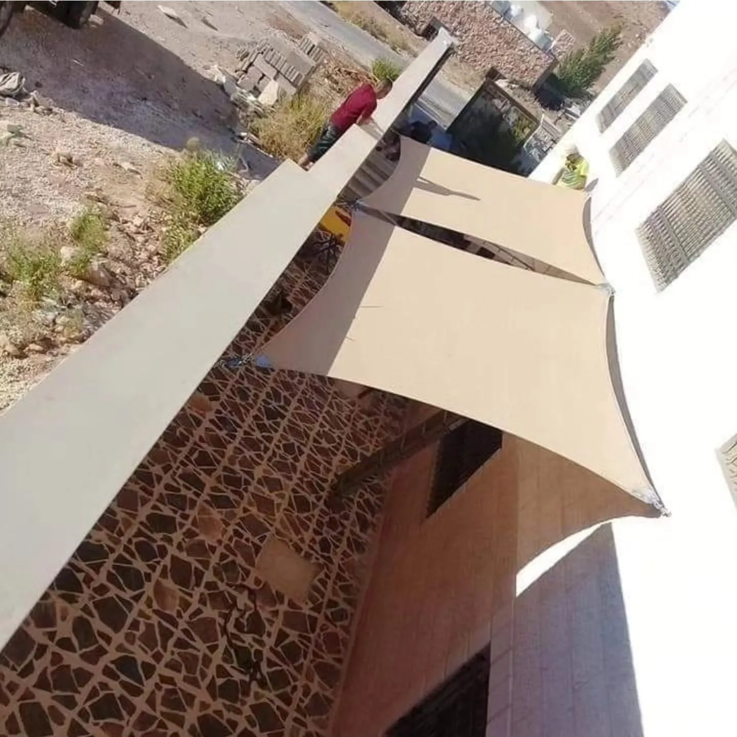 مظلات سيارات مظلات حدائق مظلات ممرات مظلات كابولي بشرق جدة 