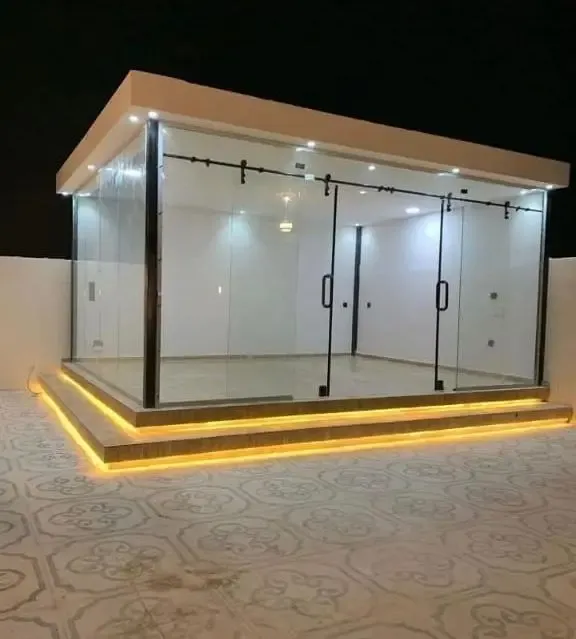مقاول بناء مجالس زجاجية أنيقة وبسيطة بأقل تكلفة بحي الفيصليه
