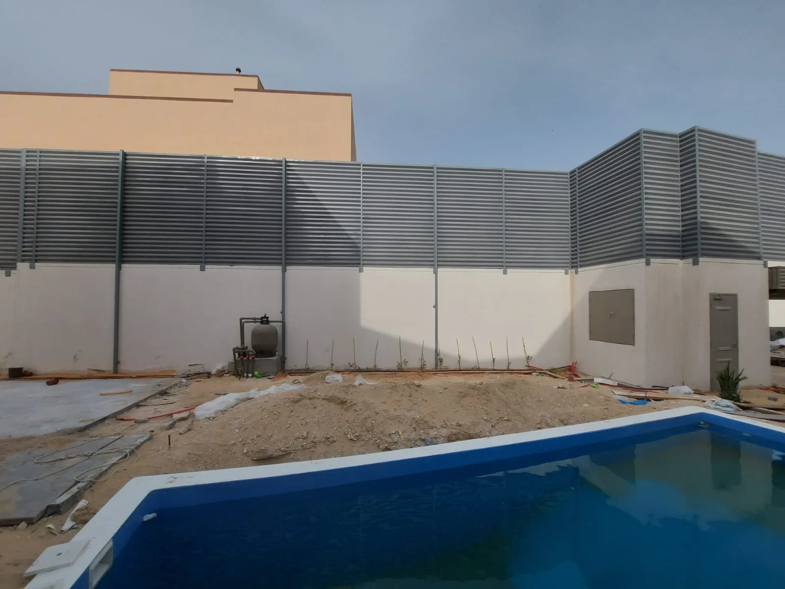 سواتر المنازل والفلل بجدةلأنواع، الأسعار، وأحدث طرق التركيب