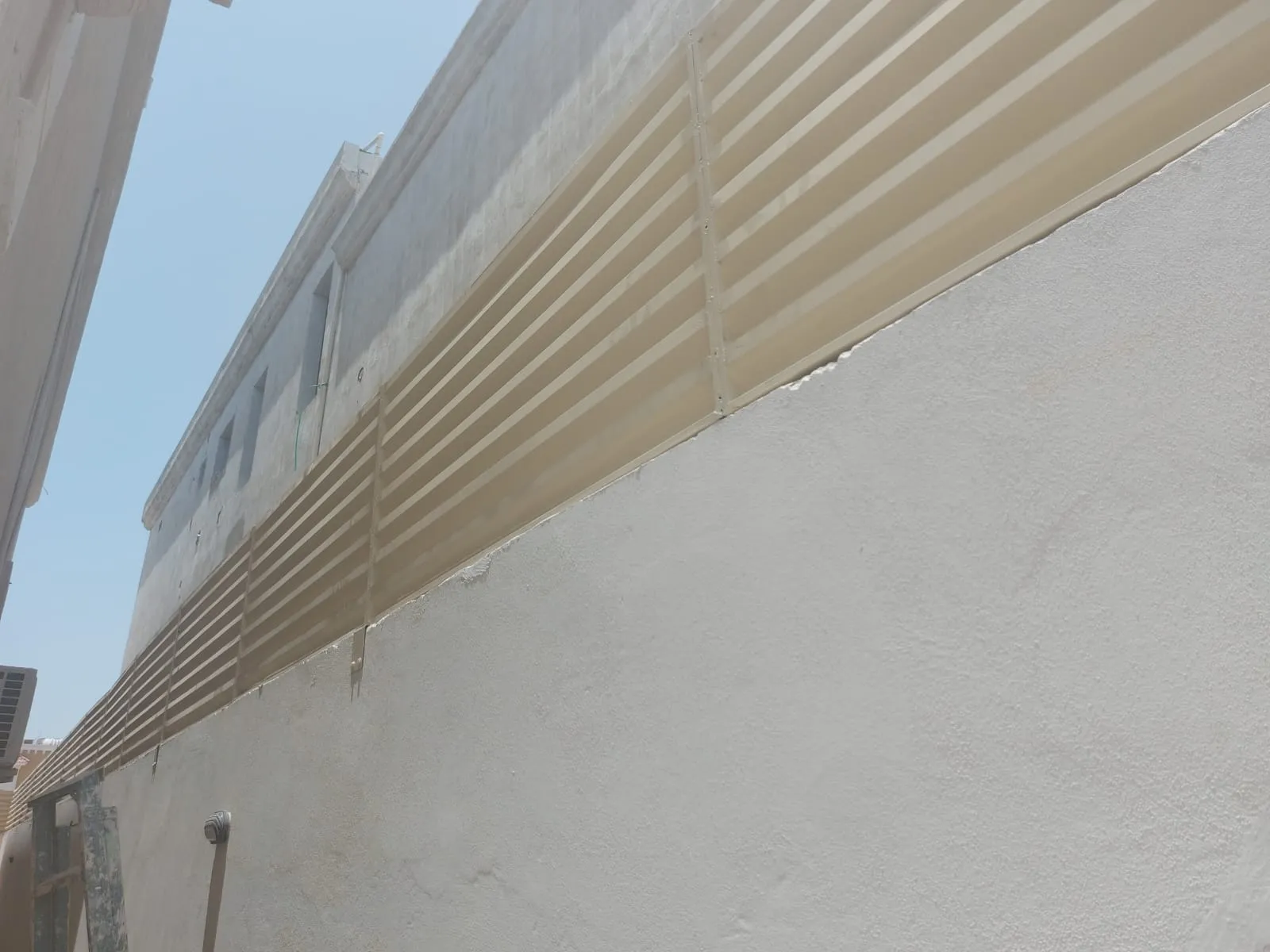 سواتر المنازل والفلل بجدةلأنواع، الأسعار، وأحدث طرق التركيب