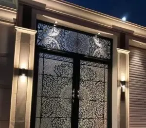 حداد منتقل في تركيب أبواب وشبابيك ونوافذ في جدة بجودة عالية