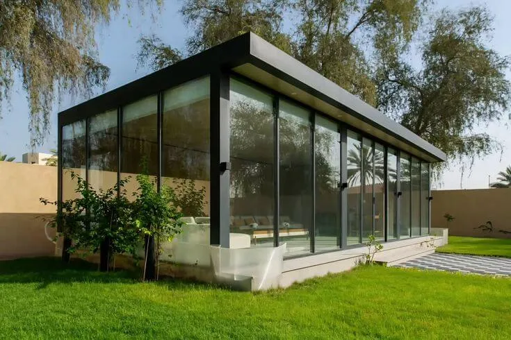 ملاحق خارجية|تركيب ملاحق ساندوتش بانل | ملاحق زجاجية فخمة