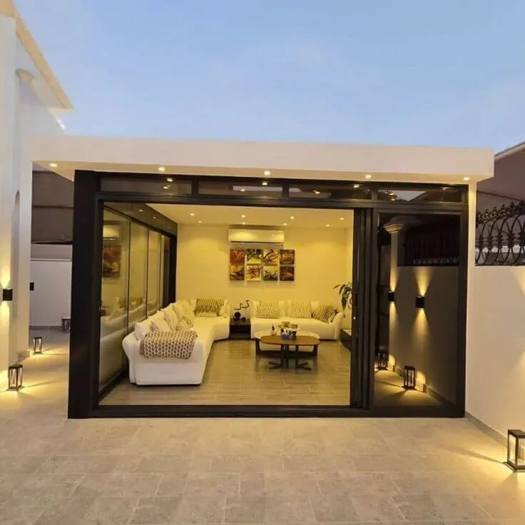 ملاحق خارجية|تركيب ملاحق ساندوتش بانل | ملاحق زجاجية فخمة