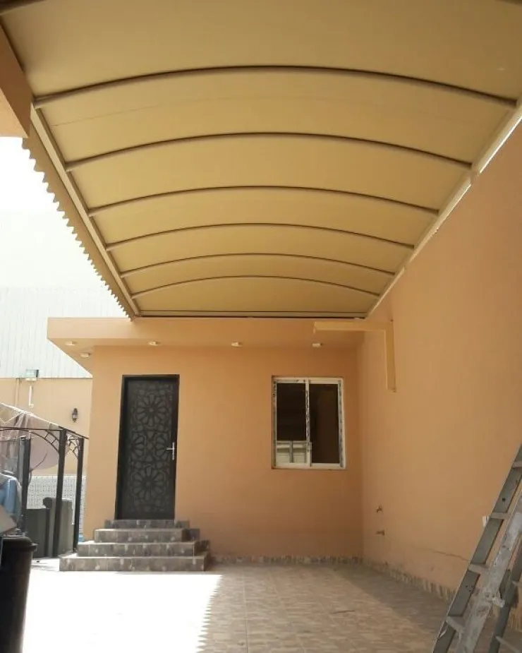 تركيب مظلات مداخل للمدارس والمنازل في جدة: حماية، فخامة