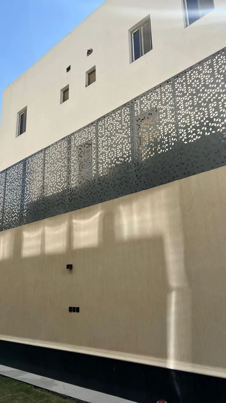 حداد مظلات وسواترفي جدة:اختيار أفضل الأنواع وأحدث التصاميم 