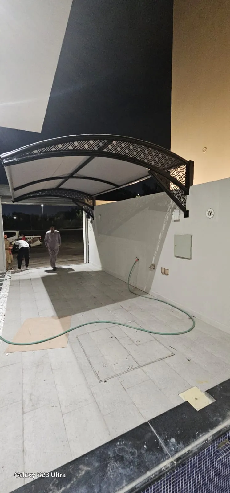 شركةمظلات سيارات حديثة بجدة:لأفضل الأنواع والأسعار