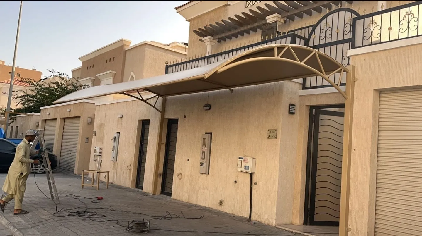 شركةمظلات سيارات حديثة بجدة:لأفضل الأنواع والأسعار