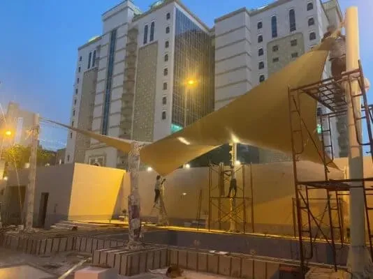 أفضل أنواع قماش مظلات خارجية ومظلات شراع في أبحر الشمالية