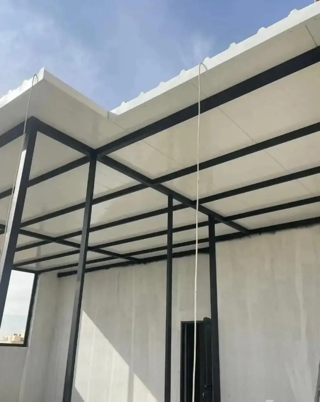 أفضل مقاول سندويش بانل في جدة | تركيب وتوريد بأسعار تنافسية 