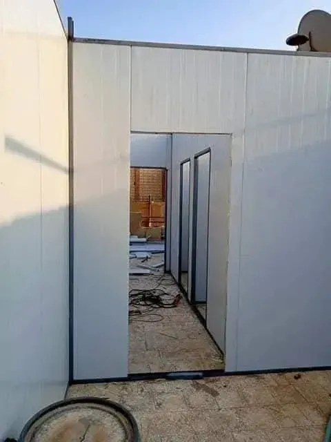 غرف ساندويتش بانل  في جدة:التركيب والتكلفة وأحدث التصاميم