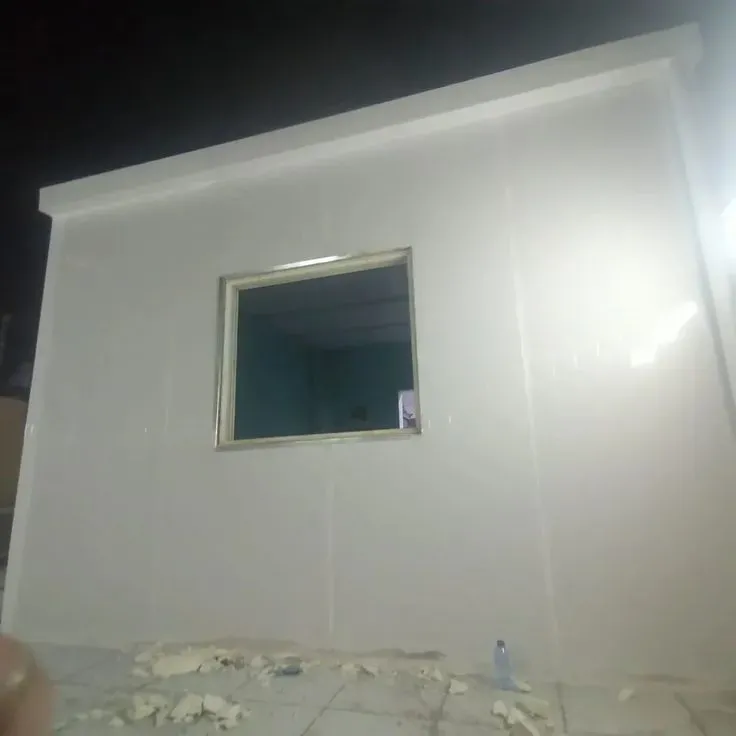 غرف ساندويتش بانل  في جدة:التركيب والتكلفة وأحدث التصاميم