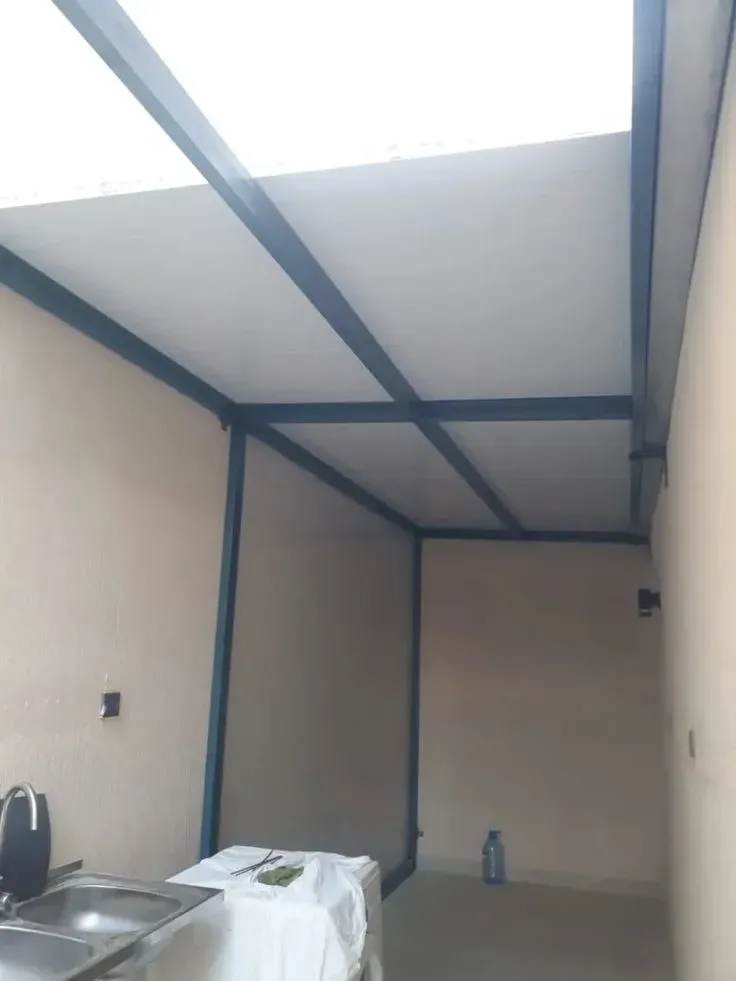 غرف ساندويتش بانل  في جدة:التركيب والتكلفة وأحدث التصاميم