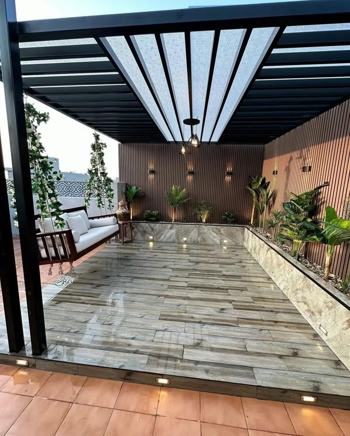 تصميم جلسات خارجية بحي النعيم في جدة|أحدث مظلات وسواتر حدائق