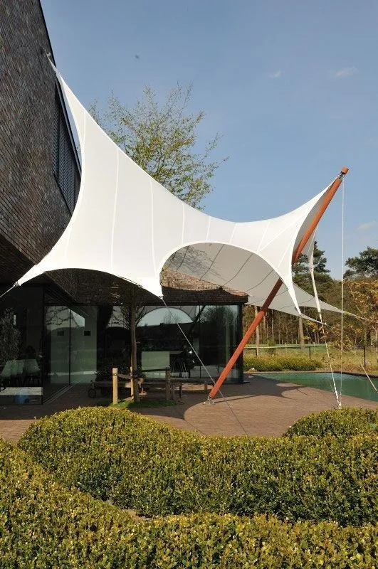 مظلات سيارات والشد الإنشائي والمظلات المتحركةفي حي البساتين 