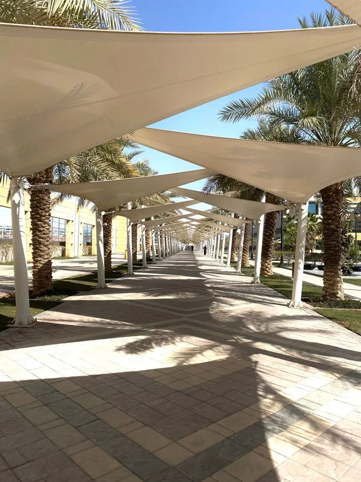 مظلات سيارات والشد الإنشائي والمظلات المتحركةفي حي البساتين 