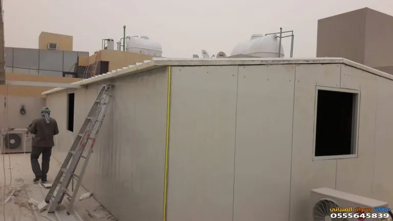 افضل تركيب ساندوتش بانل لبناء الملاحق والغرف في شمال جدة: