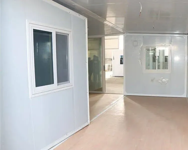 افضل تركيب ساندوتش بانل لبناء الملاحق والغرف في شمال جدة: