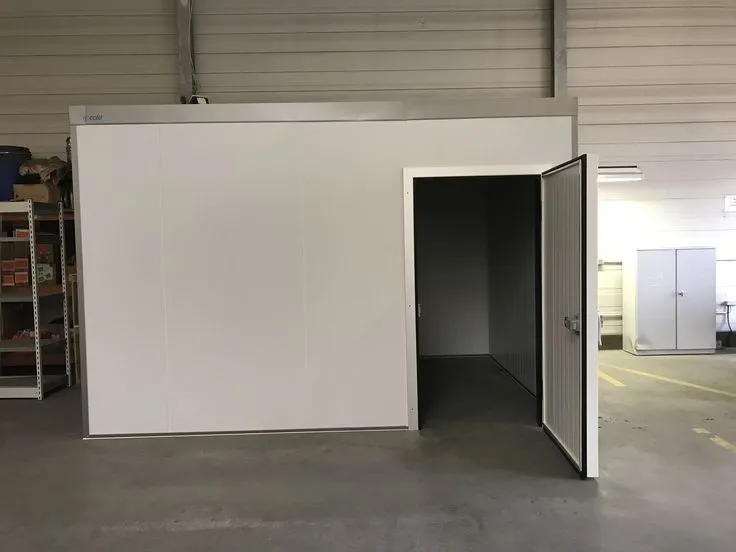 هناجر ومستودعات وغرف سندويش بانل بحي الأندلس:لأفضل الحلول 