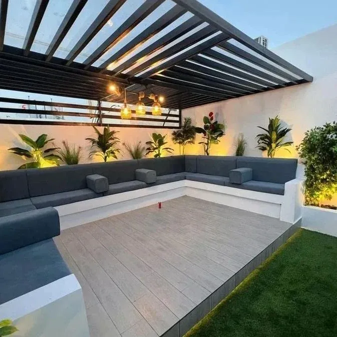أفكار تصميم مجالس وجلسات خارجية للمنازل والأسطح في أحياء جدة