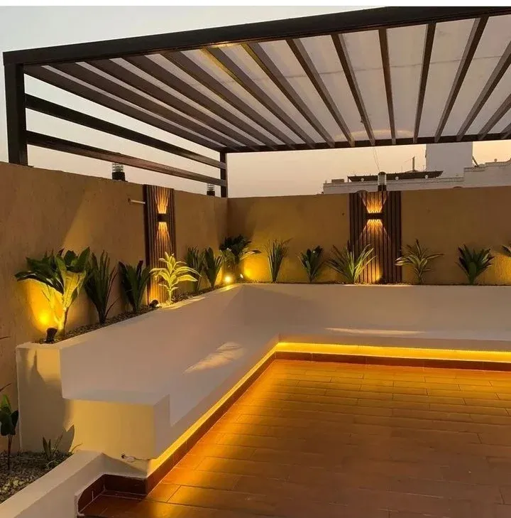 أفكار تصميم مجالس وجلسات خارجية للمنازل والأسطح في أحياء جدة