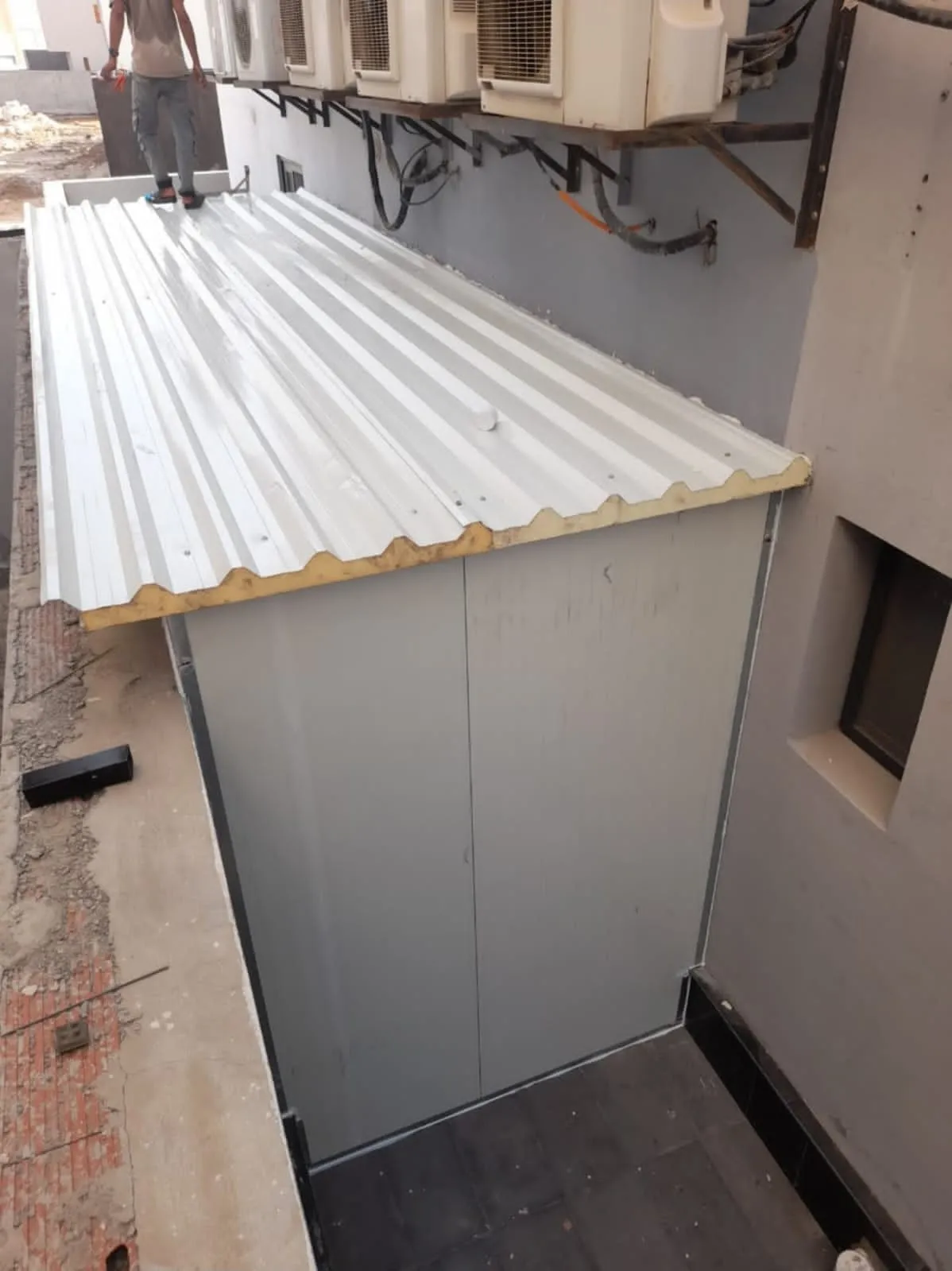 تركيب الساندوتش بانل باحياءجدة الأنواع، الأسعار، وأفضل شركات