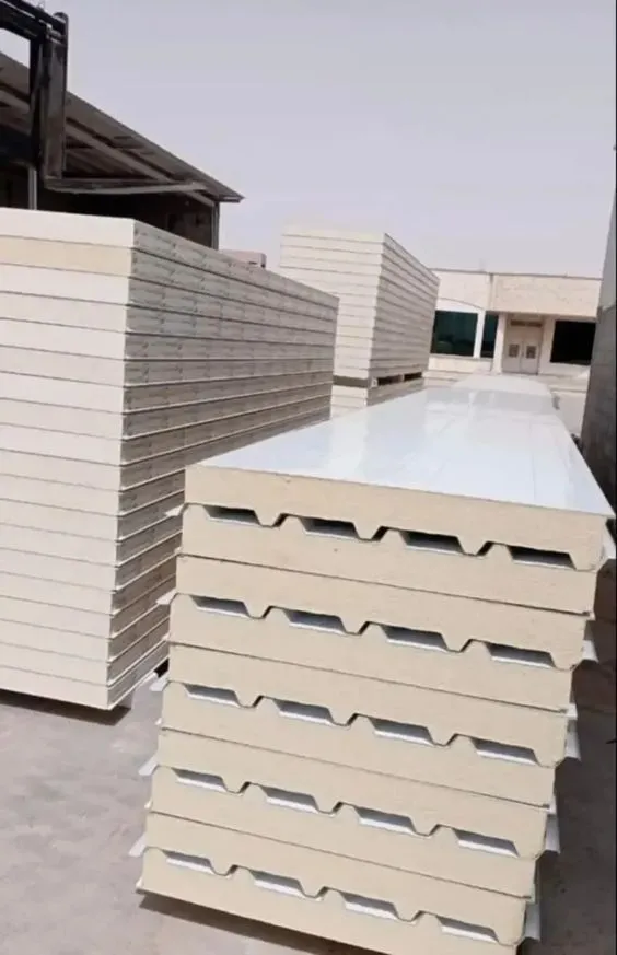 مقاول تركيب ساندوتش بانل حي الفروسية|تصميم ملاحق وغرف عازلة 